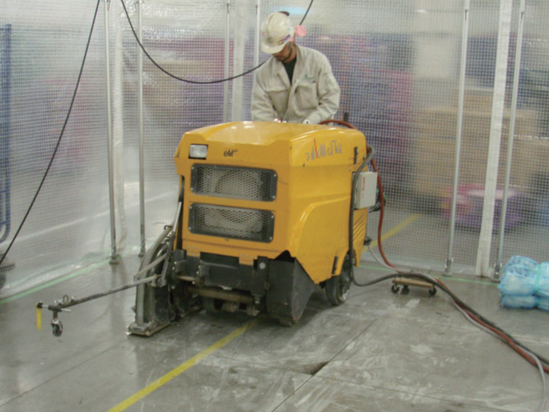 ダイヤモンド工法【電動フラットソーイング/乾式フラットソーイング】