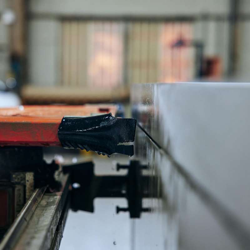 ダイヤモンド工法【ウォールソーイング】