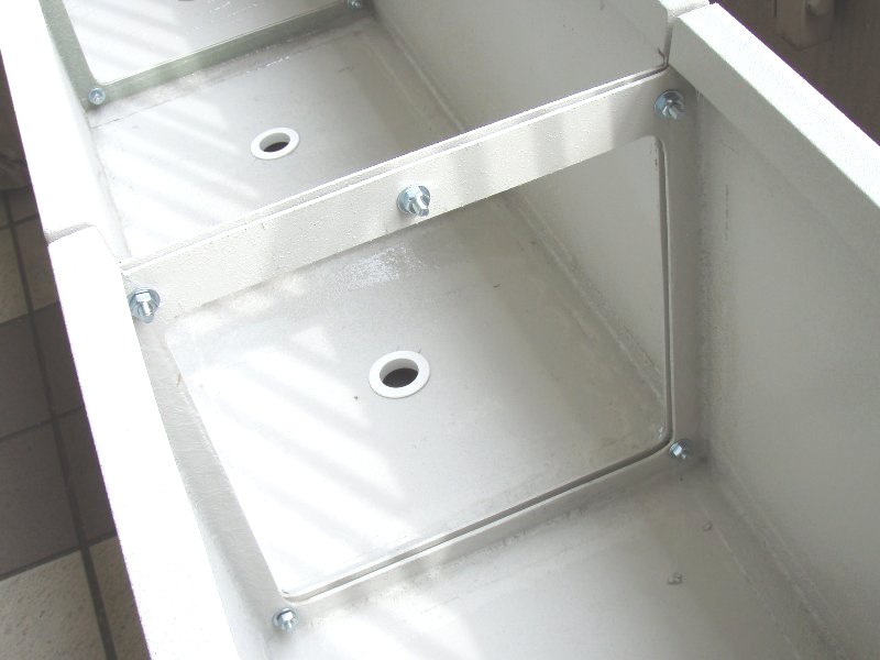 連結式軽量大型プランター「ツルパワープランター」