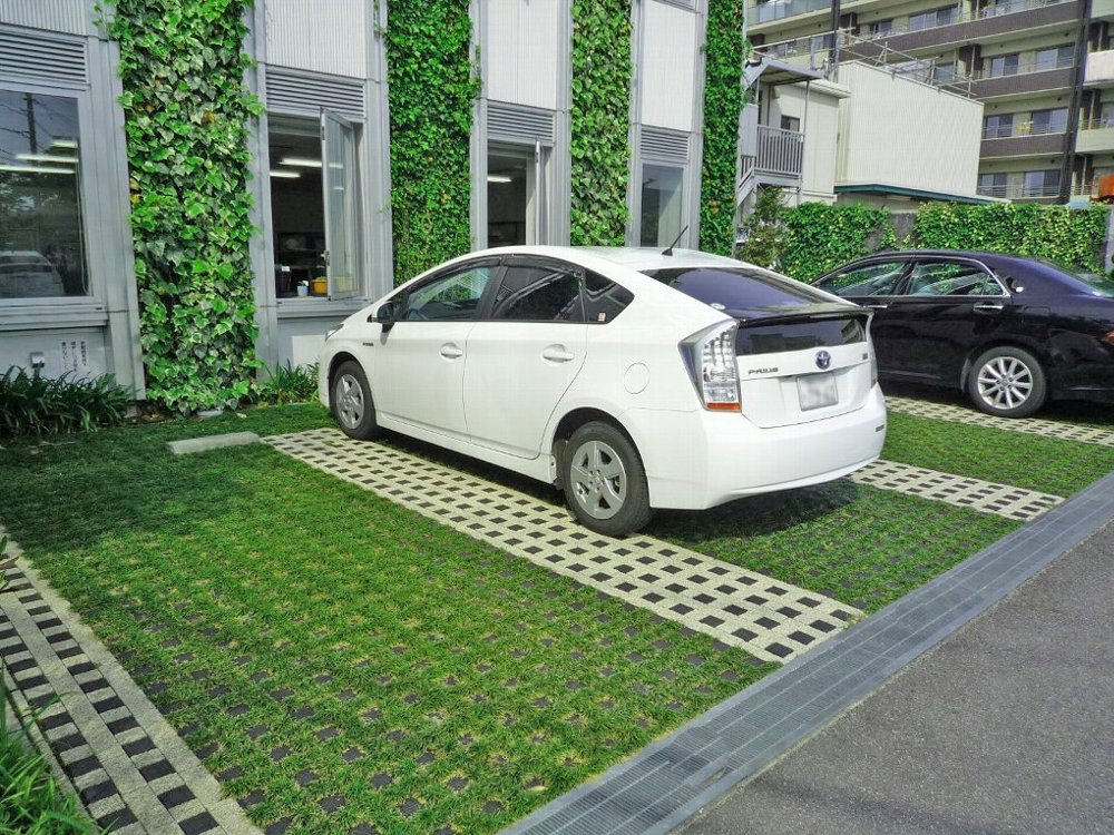 駐車場緑化システム「グリーンテクノパーキング」