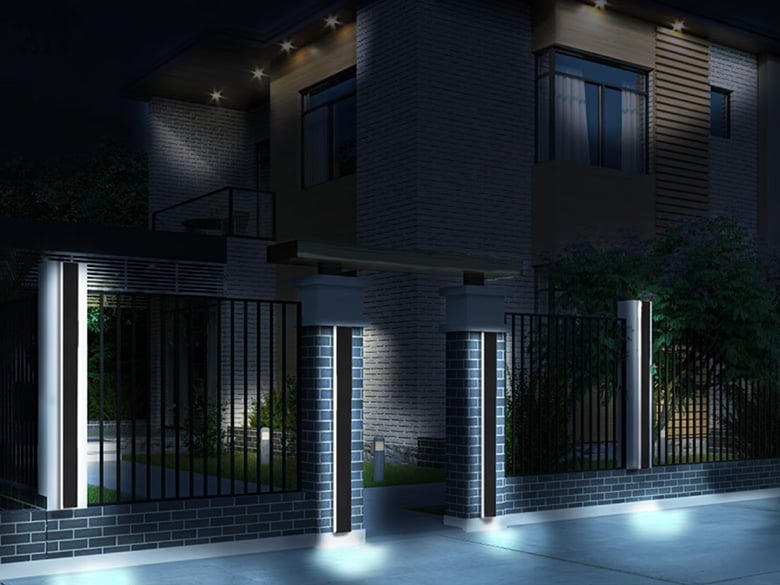 長めのブラケットライト シンプルスタイル/でんらい