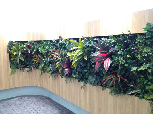 フェイクグリーン(壁面緑化)