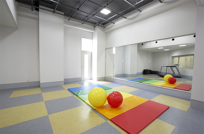 ゴムタイル アストロフェース シードスパイク