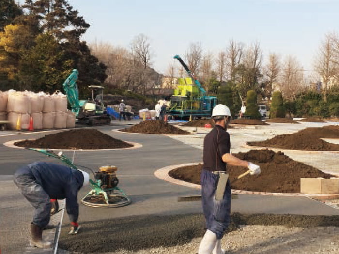 車載式生コンプラント「モバコン」