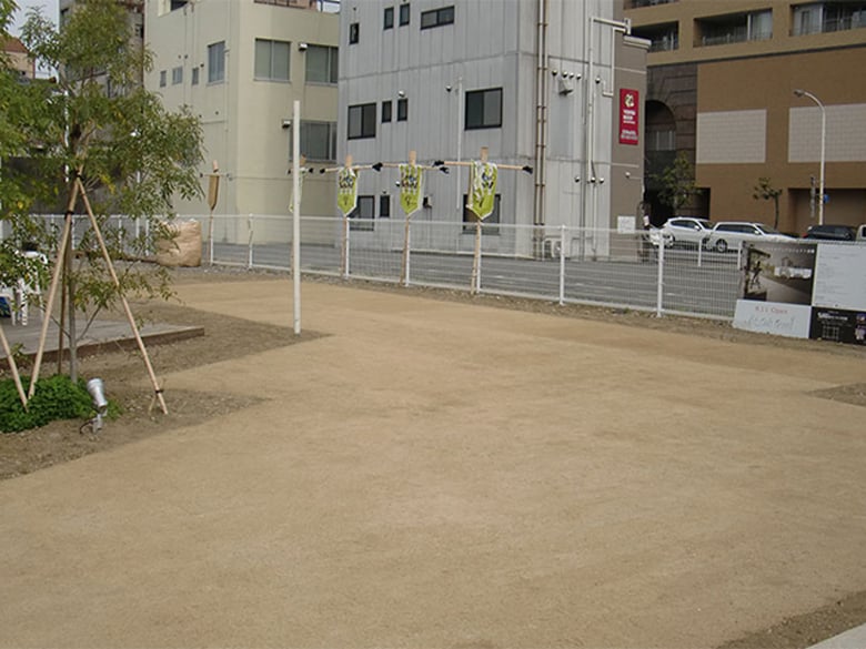 竹チップ舗装材