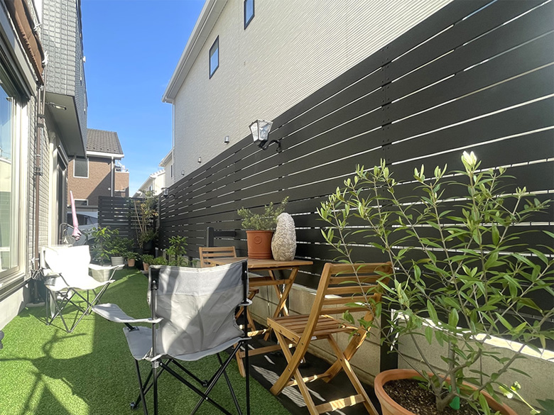 【人工木材フェンス材】100×11×1800mm/株式会社エコウッド