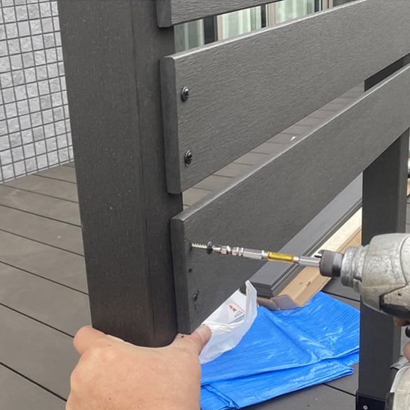 【人工木材フェンス材】100×11×1800mm/株式会社エコウッド