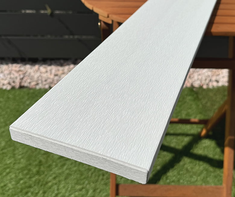 【人工木材フェンス材】140×15×2000mm/株式会社エコウッド