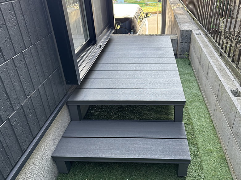 【人工木ユニットデッキ・縁台】/株式会社エコウッド