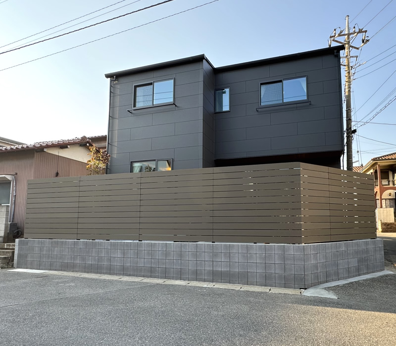 【人工木材フェンス材】140×15×2000mm