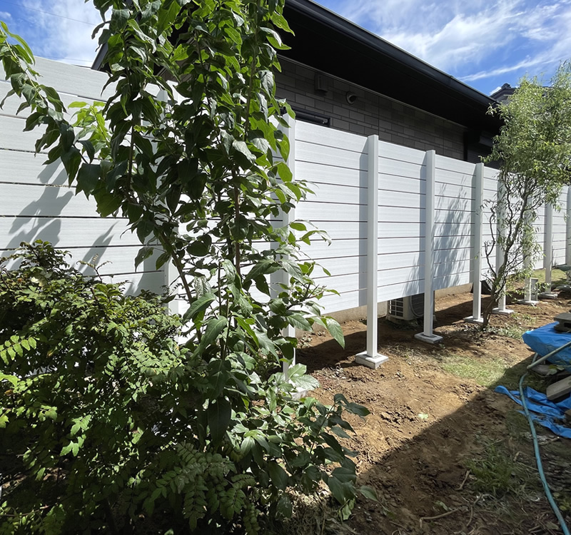 【人工木材フェンス材】140×15×2000mm