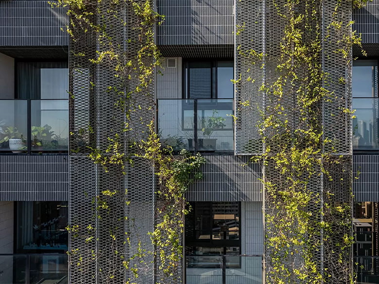 SKA グリーンウォールファサード