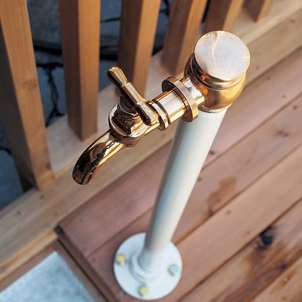 水栓柱:アンティークホワイト / 水栓:クラシック水栓 E327039・ブラス / essence / イブキクラフト