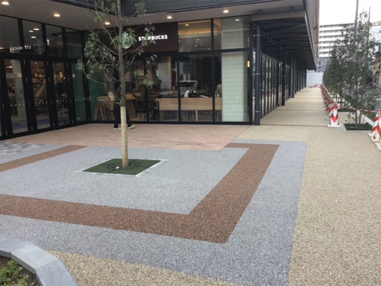 透水性樹脂舗装「ストーンコート」/株式会社ファイン工業