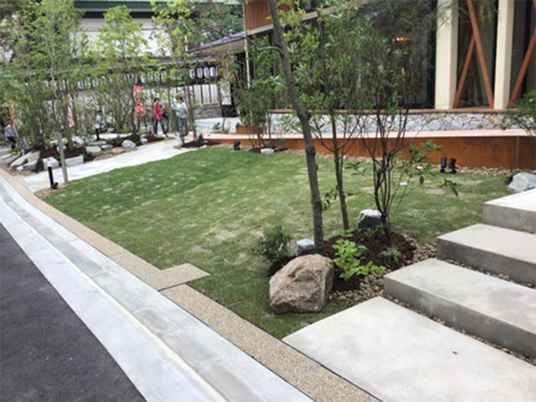 ファイングレーチング【透水性化粧蓋】