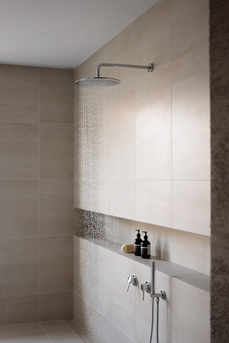 シャワーコンビネーション