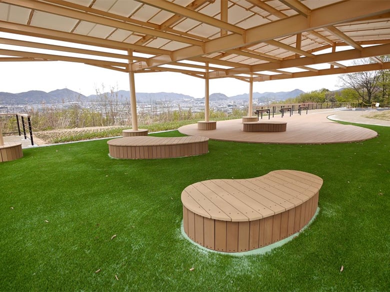 箱型ベンチ「ハコベン」/株式会社風憩セコロ