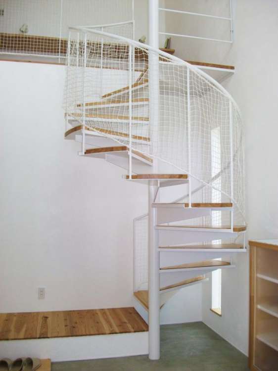 螺旋階段 福井アルミ工業