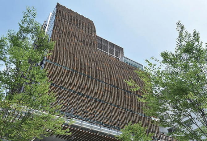 プラスッド ルーバー