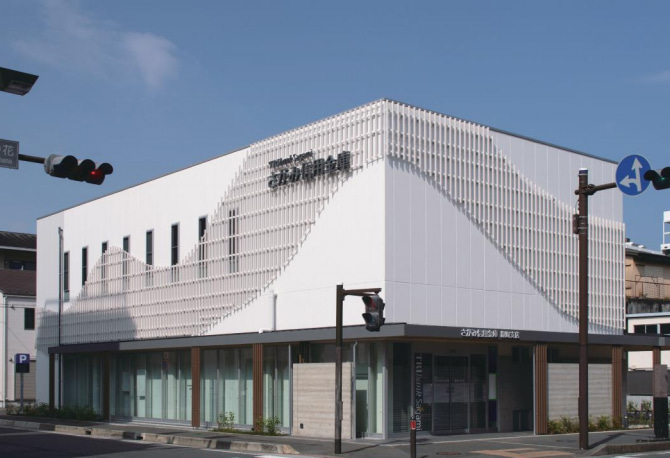 プラスッド ルーバー