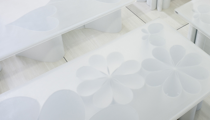 オーダー半透明アクリル化粧材 「ハーフクリア」