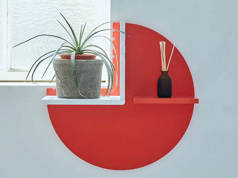 壁掛けシェルフ Bite It !