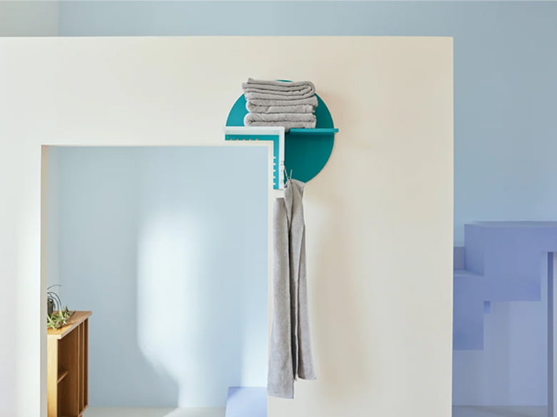 壁掛けシェルフ Bite It !