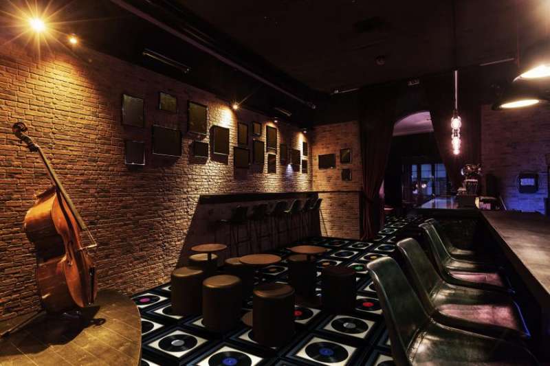 「Textile (テキスタイル)」(オリジナルグラフィック塩ビタイル)/株式会社G-GRAPHY