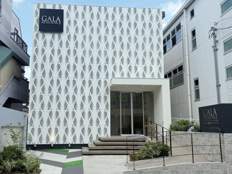 「FREE VEIL」 (建築用内外装用装飾デザインパネル) /株式会社G-GRAPHY