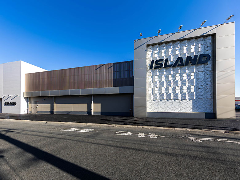 「FREE VEIL」 (建築用内外装用装飾デザインパネル) / 株式会社G-GRAPHY