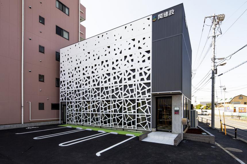 「FREE VEIL」 (建築用内外装用装飾デザインパネル)