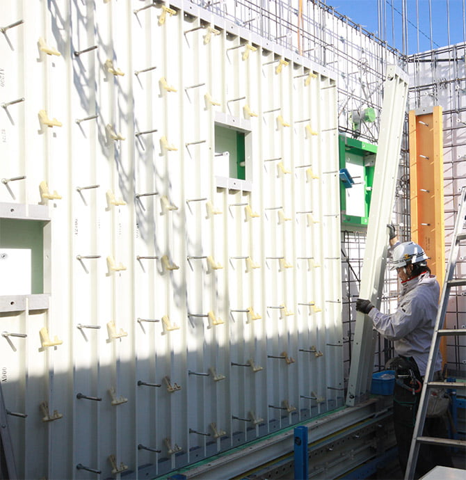 高強度・軽量FRP型枠「Gパネル」