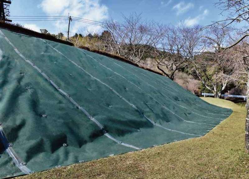 ジスタス®防草シート400G / 株式会社グリーンフィールド