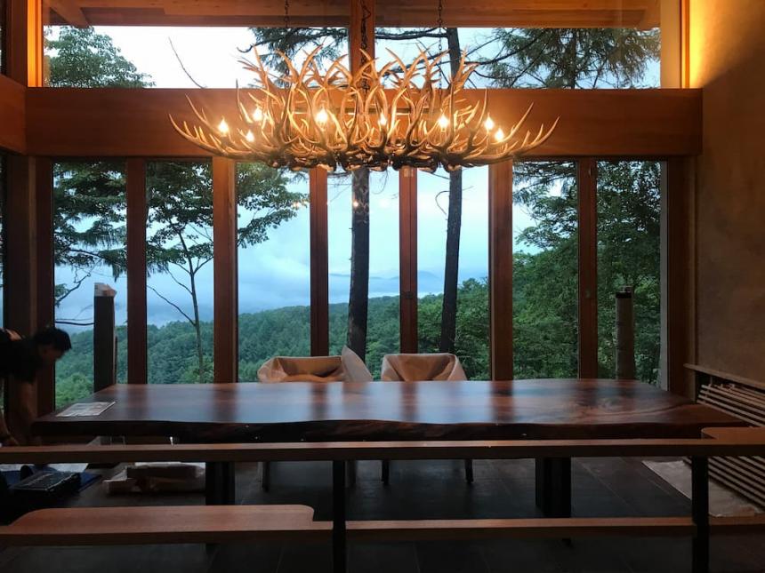 DEER HORN CHANDELIR(鹿角シャンデリア6灯式)