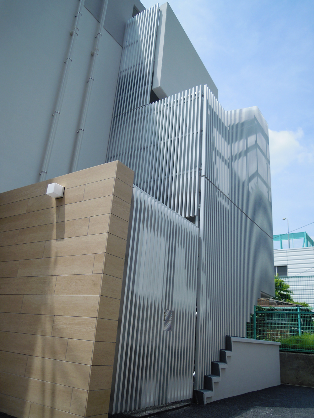 アルミ製ルーバー『Zark』