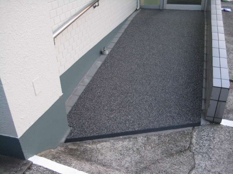 ユニロールラバーフロア