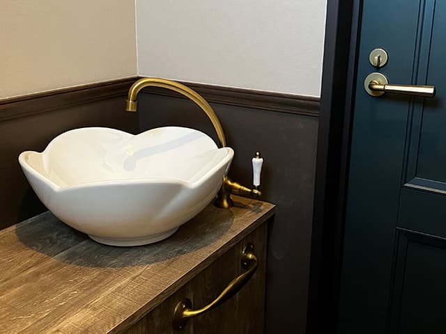 フラワリー B-254 /株式会社北海道トレーディングサービス