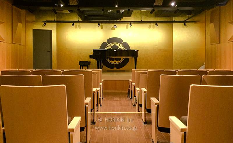 新金・新銀 平押柄ビニールクロス