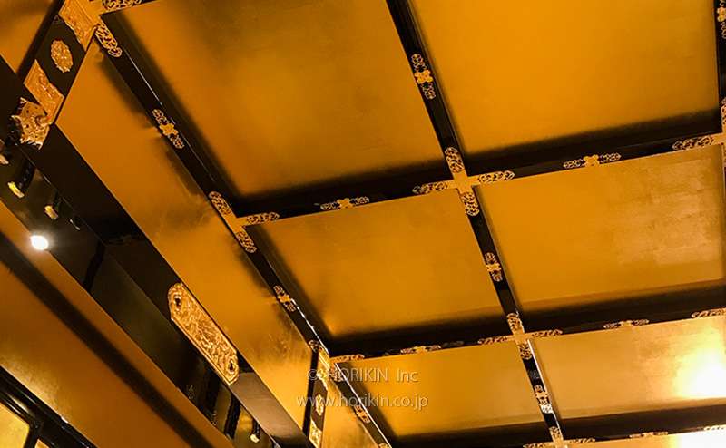 新金・新銀 平押柄ビニールクロス