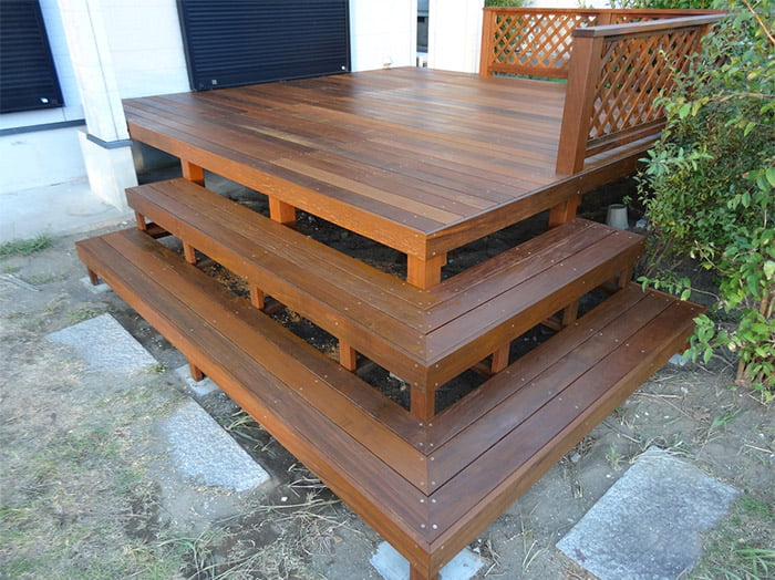 戸建住宅用のウッドデッキ