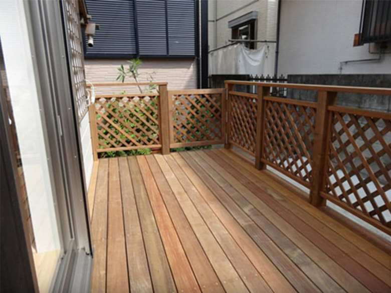 戸建住宅用のウッドデッキ