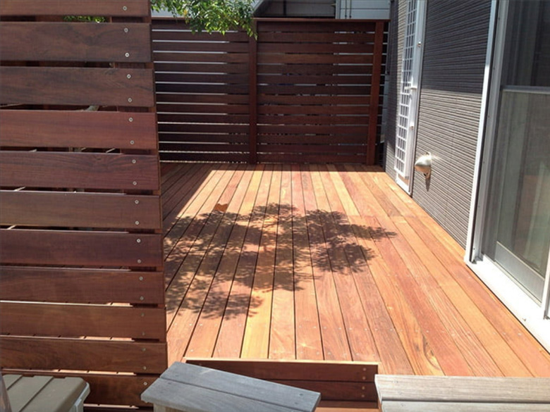 戸建住宅用のウッドデッキ