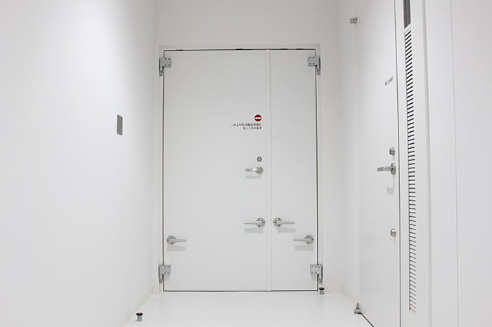 スイング式防水扉【ミズガード】