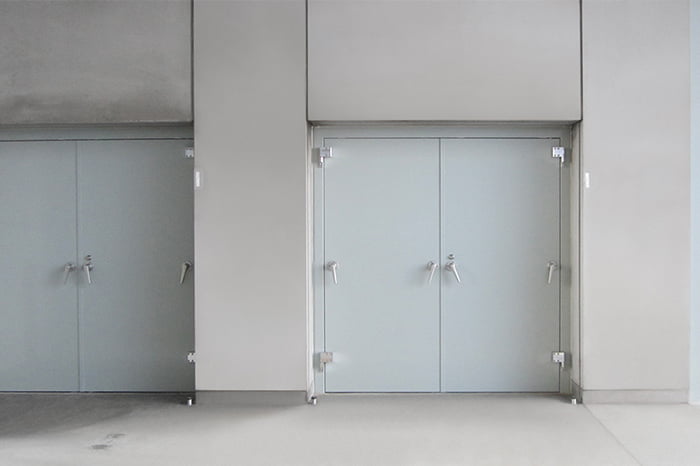 スイング式防水扉【ミズガード】