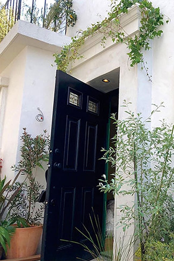 ディスティンクションドア