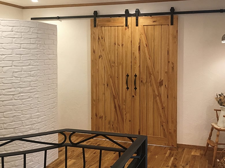 バーンドアハードウェア