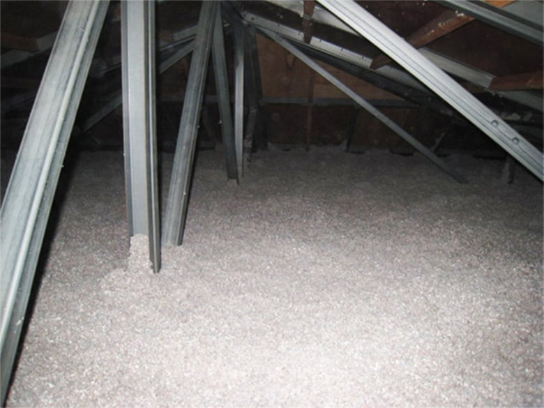 セルロース断熱材