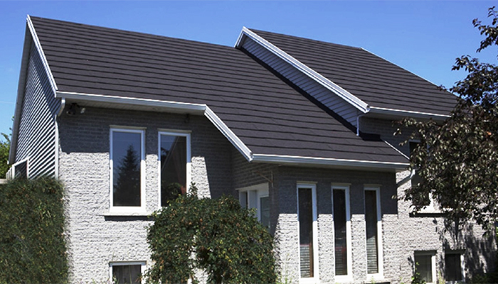 ストーンチップ鋼板屋根材 スカイメタルルーフ