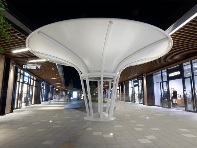 オリジナルデザイン日除けテント 施工実績