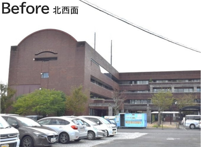 外壁一面をカバーする「ISノンシールパネル タイルカバー工法」